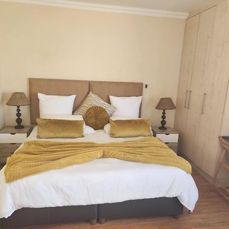 Jenvey House Selfcatering Apartments & Bnb Port Elizabeth Ngoại thất bức ảnh