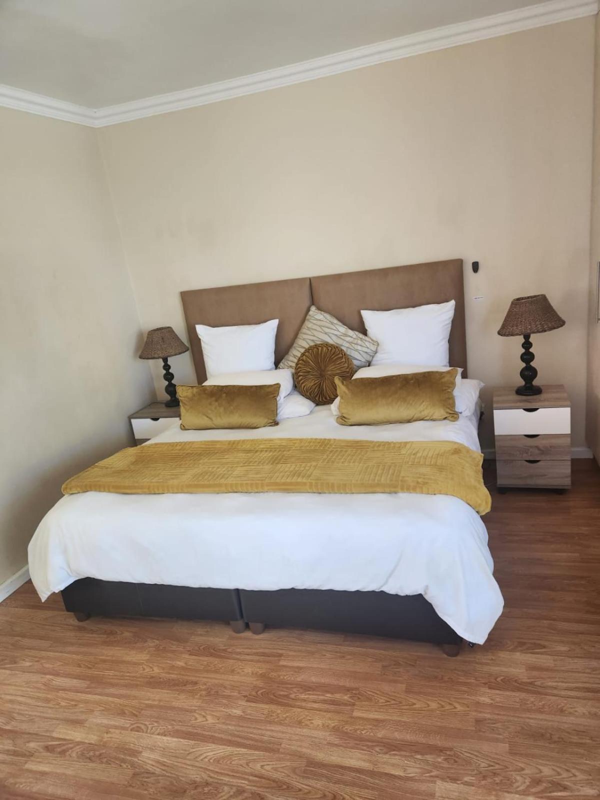 Jenvey House Selfcatering Apartments & Bnb Port Elizabeth Ngoại thất bức ảnh